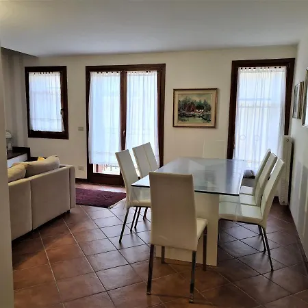 Apartment Via Marina 38 *